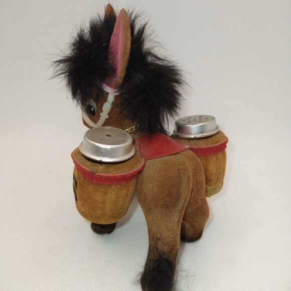 Vintage Donkey Salt And Pepper Shaker - Picture 2 of 7